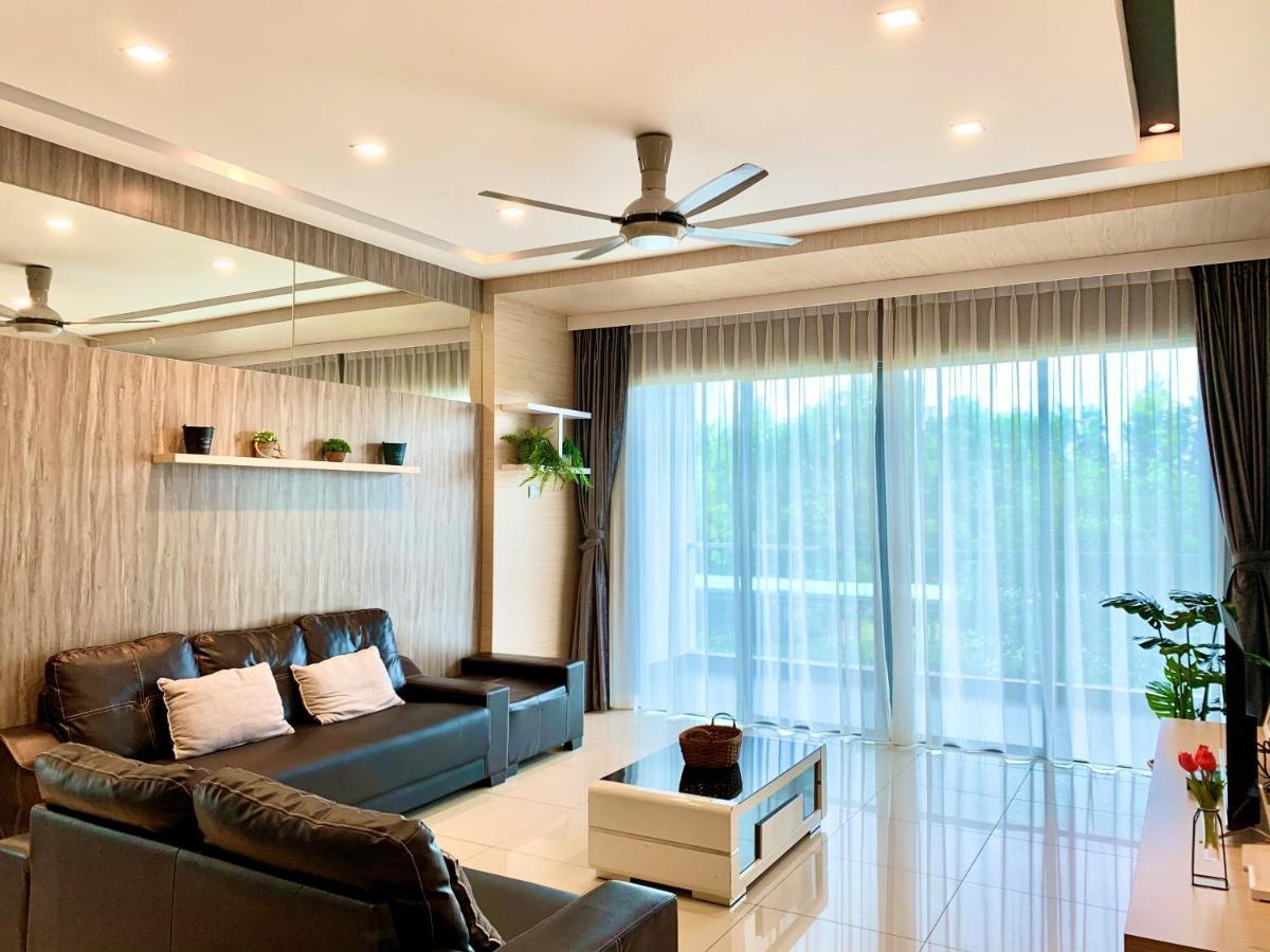 Deco @ Imago The Loft Apartment